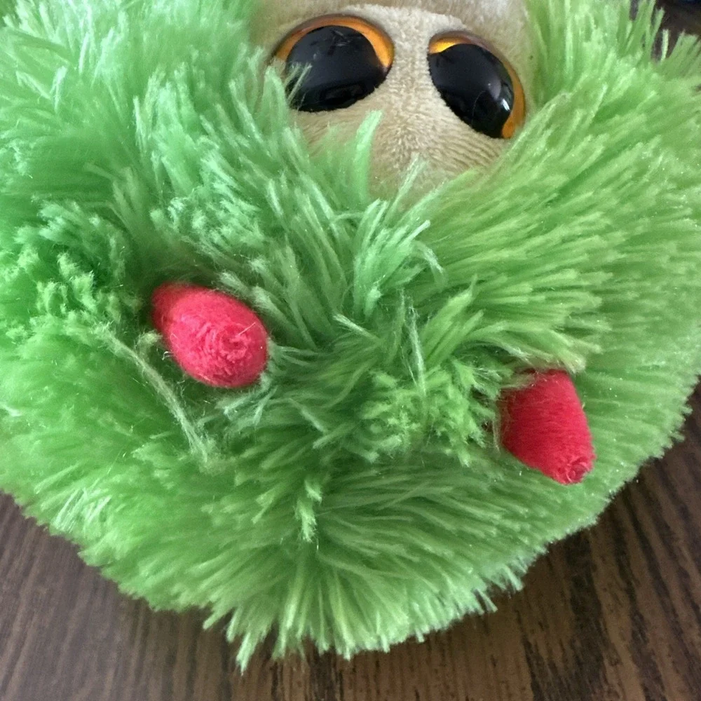 Ty Beanie Baby Monstaz Maxine Fuzzy Green Monster Plush Stuffed Animal No Sound